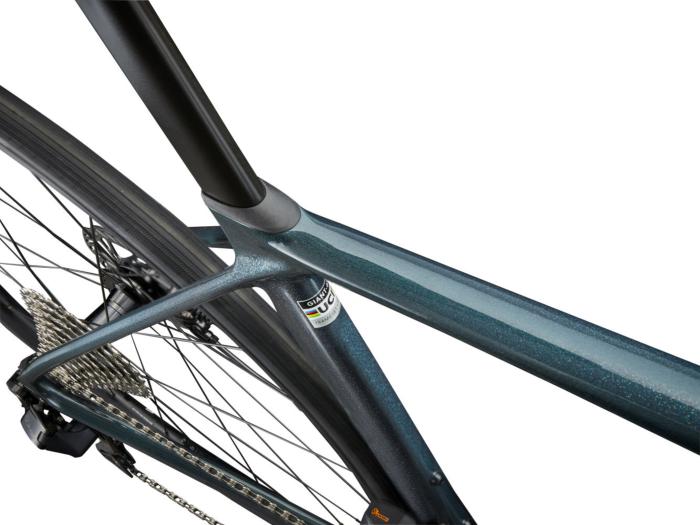 Vélo Route GIANT TCR Advanced 1 Asphalt Green SHIMANO 105 Di2
