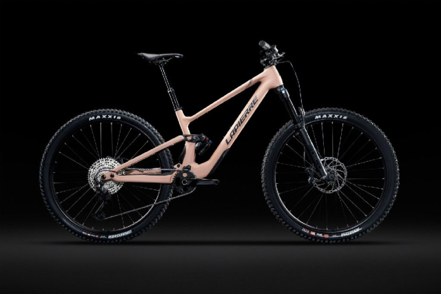 Vtt all-mountain Lapierre zesty cf 7.9