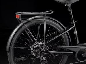 Vélo électrique TREK Verve+ 2 Lowstep 3e gén. 400Wh Noir